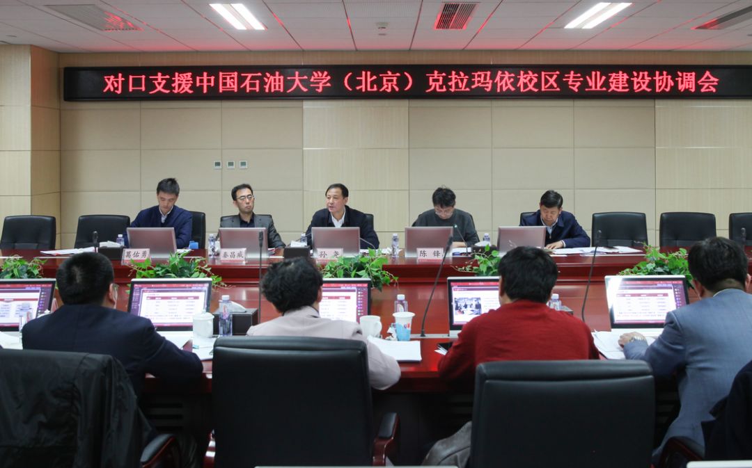 edfec401754444b0af399ff842d2d39a.jpg