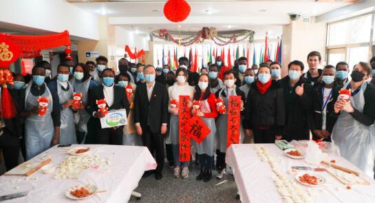 f520106f2c0249d3b4abe80c8d81835d.jpg