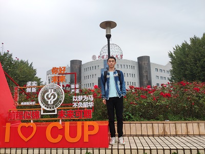 石油工程學(xué)院+杜恩達+生活照.jpg