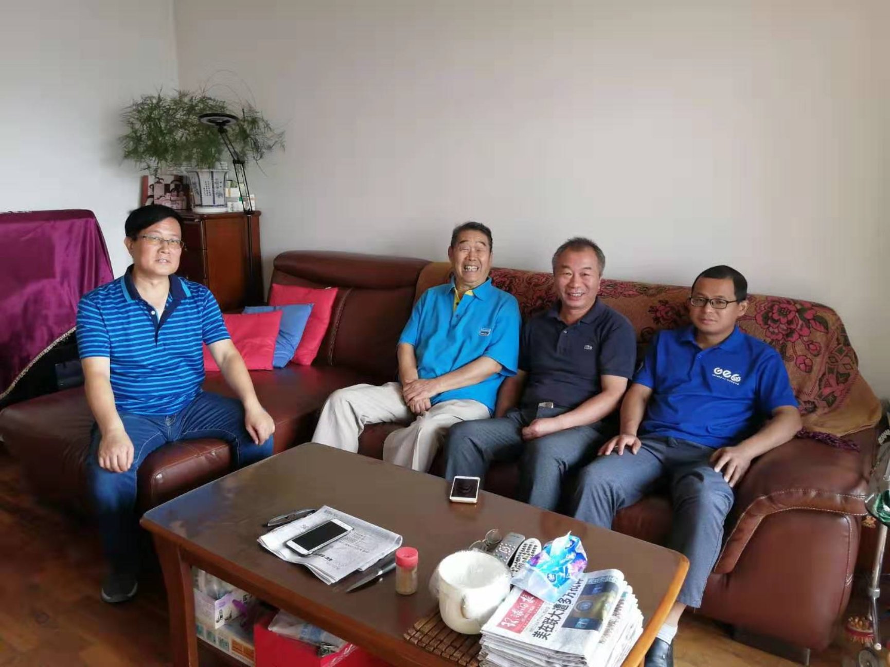 看望管老師.jpg