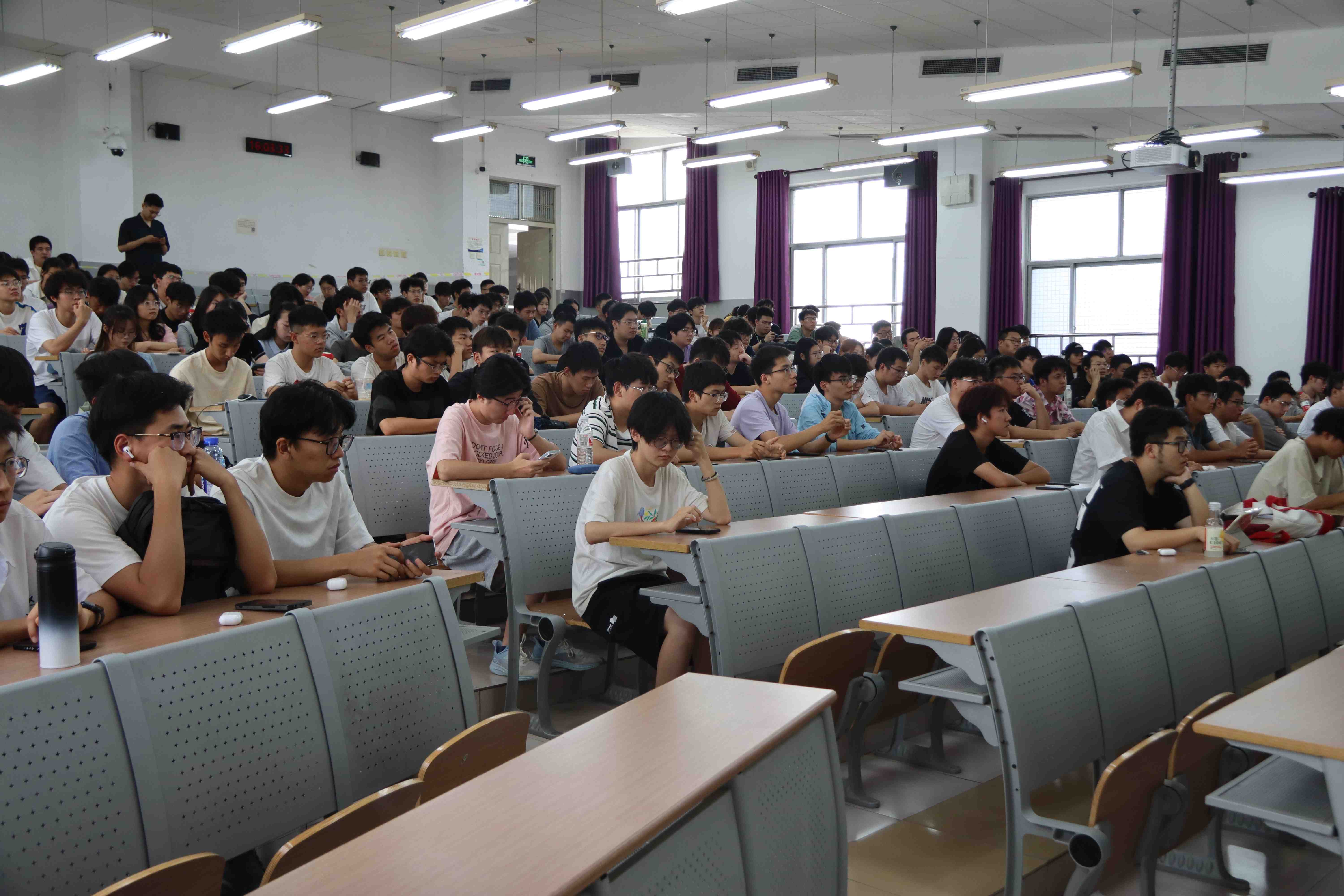 集體.jpg