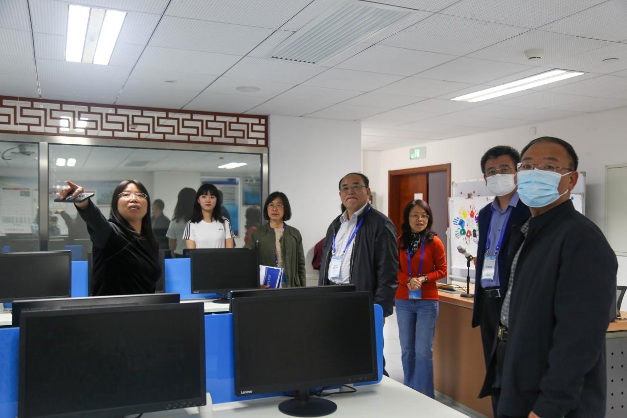 b4a5b508c2ee4d9dbcb810ada9a69d07.jpg