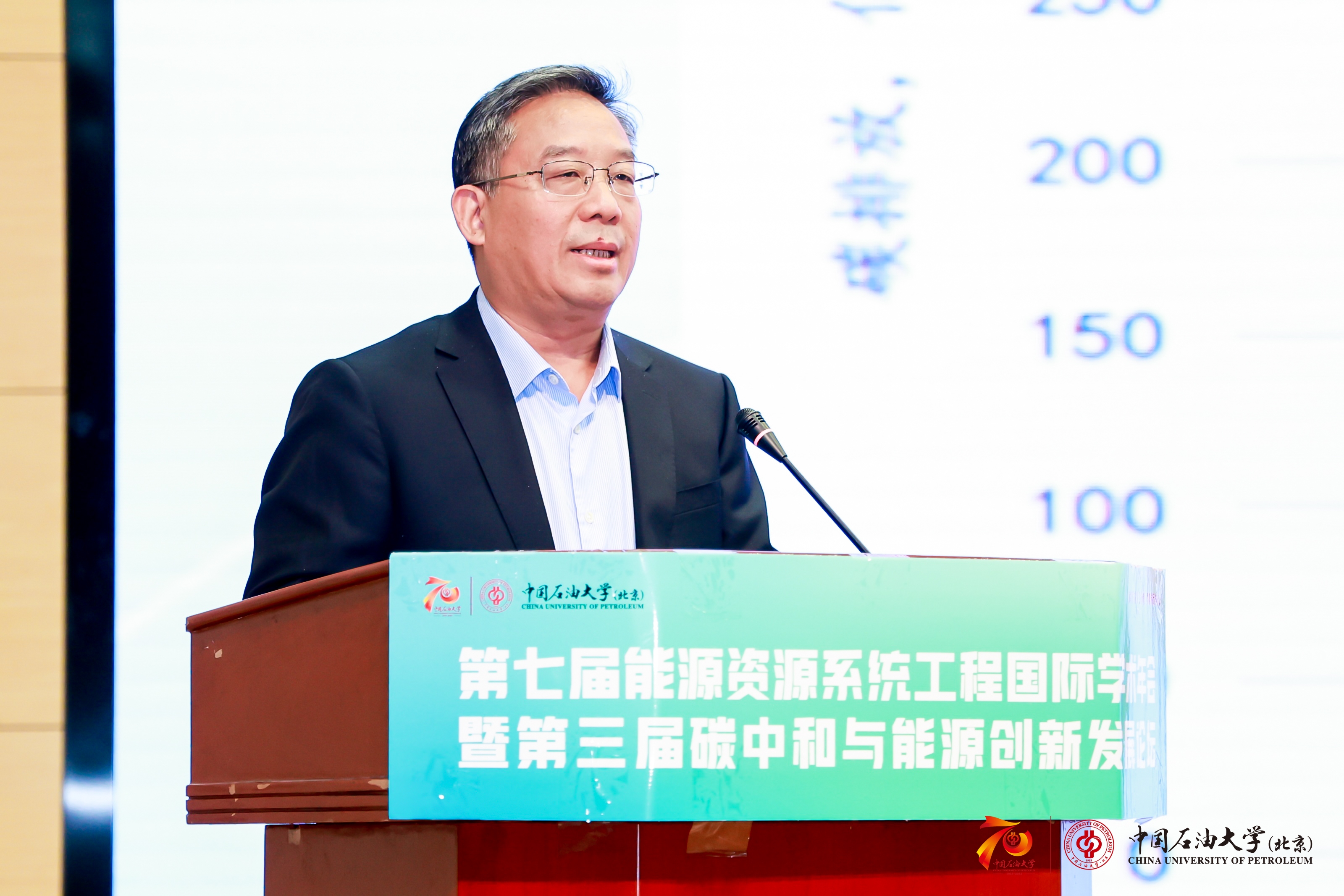 徐春明.jpg